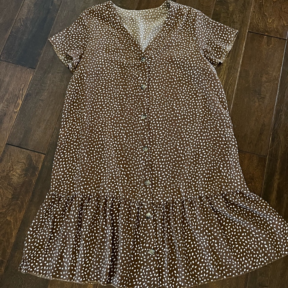 Short sleeve ruffle dress